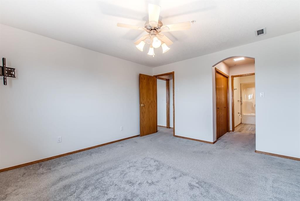 429-1182 Southview Drive Se, Medicine Hat, AB - Indoor Photo Showing Other Room