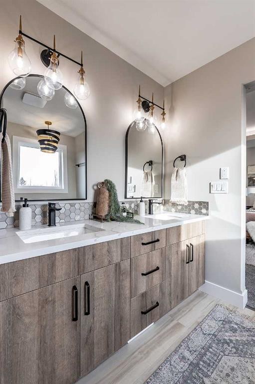 111 Sierra Road Sw, Medicine Hat, AB - Indoor Photo Showing Bathroom