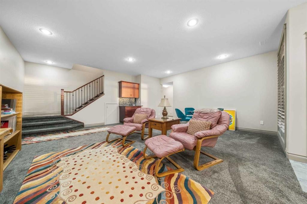 30 Palisades Mews Ne, Medicine Hat, AB - Indoor