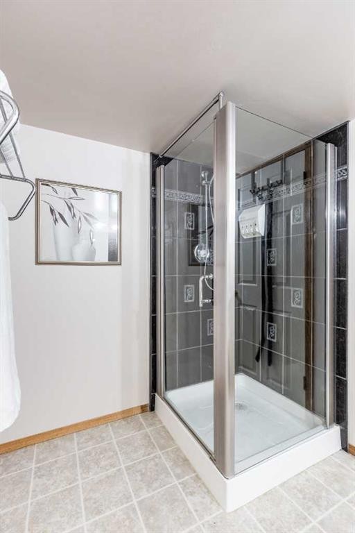 512 11 Street, Dunmore, AB - Indoor