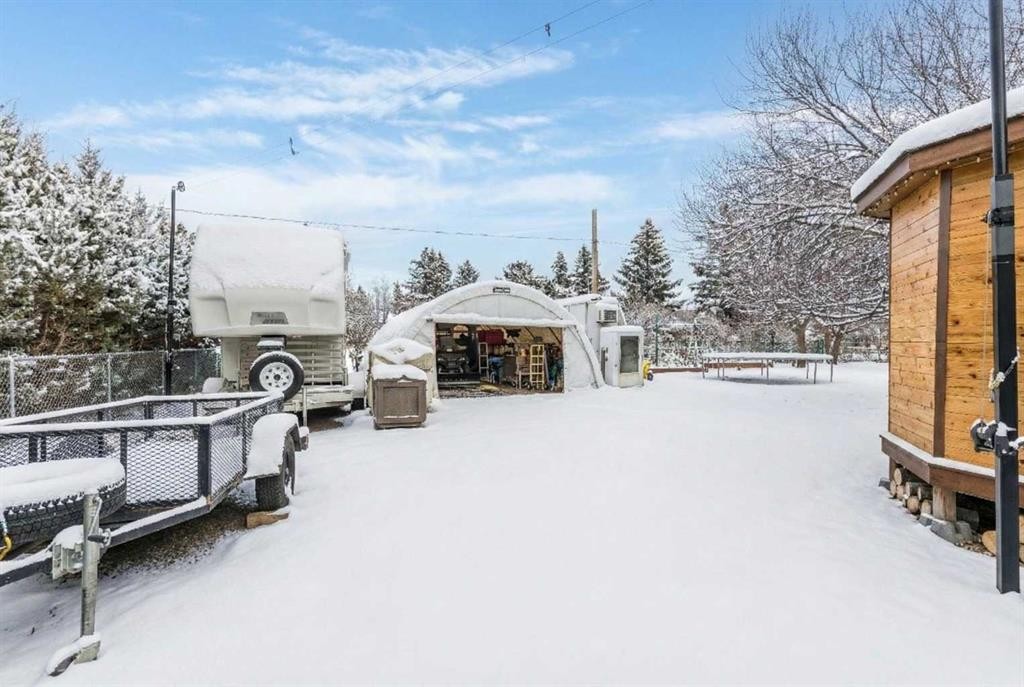 512 11 Street, Dunmore, AB - Outdoor