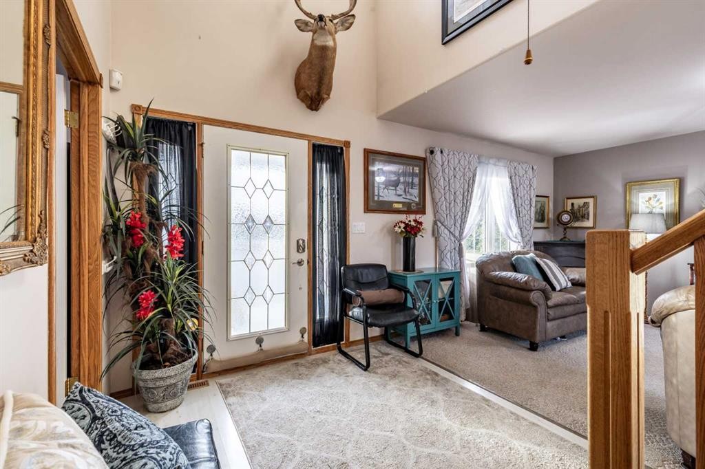 512 11 Street, Dunmore, AB - Indoor