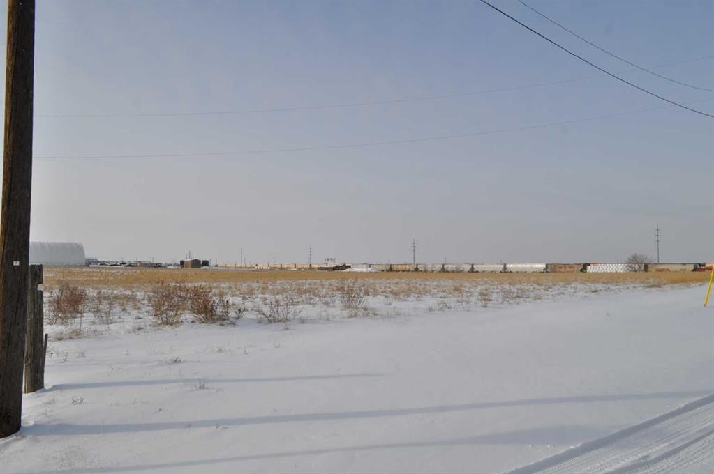 647 2 Avenue, Dunmore, AB