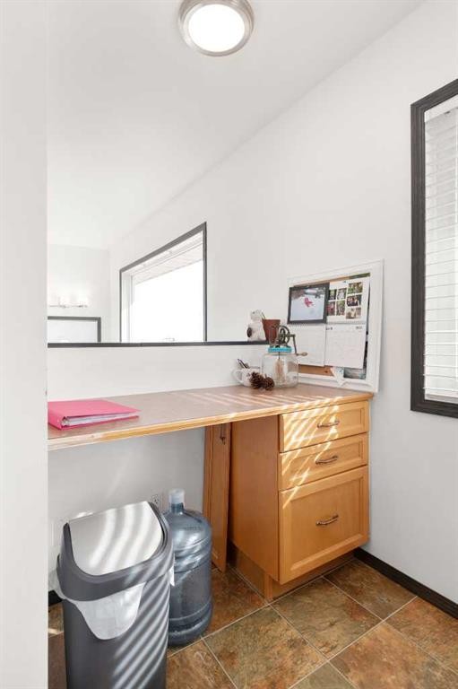 803 2 Avenue West, Foremost, AB - Indoor