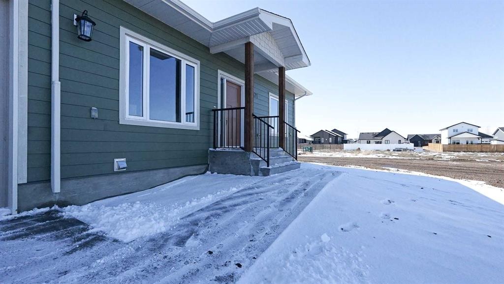 171 Parkview Crescent West, Bow Island, AB - Outdoor