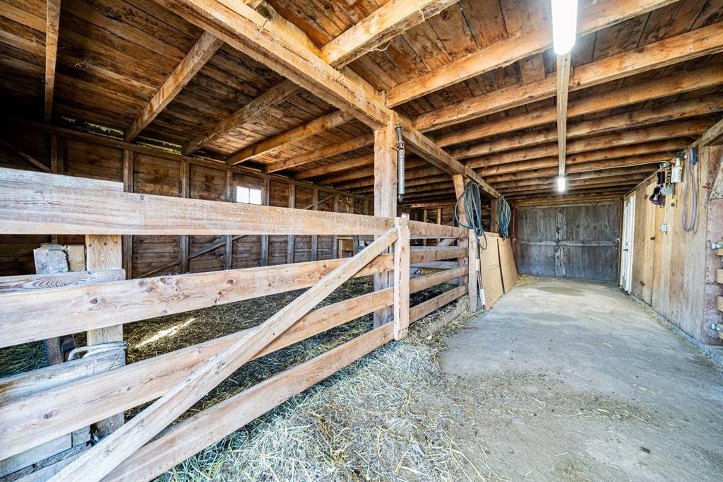 104040 Range Road 111, Bow Island, AB - Indoor Photo Showing Basement