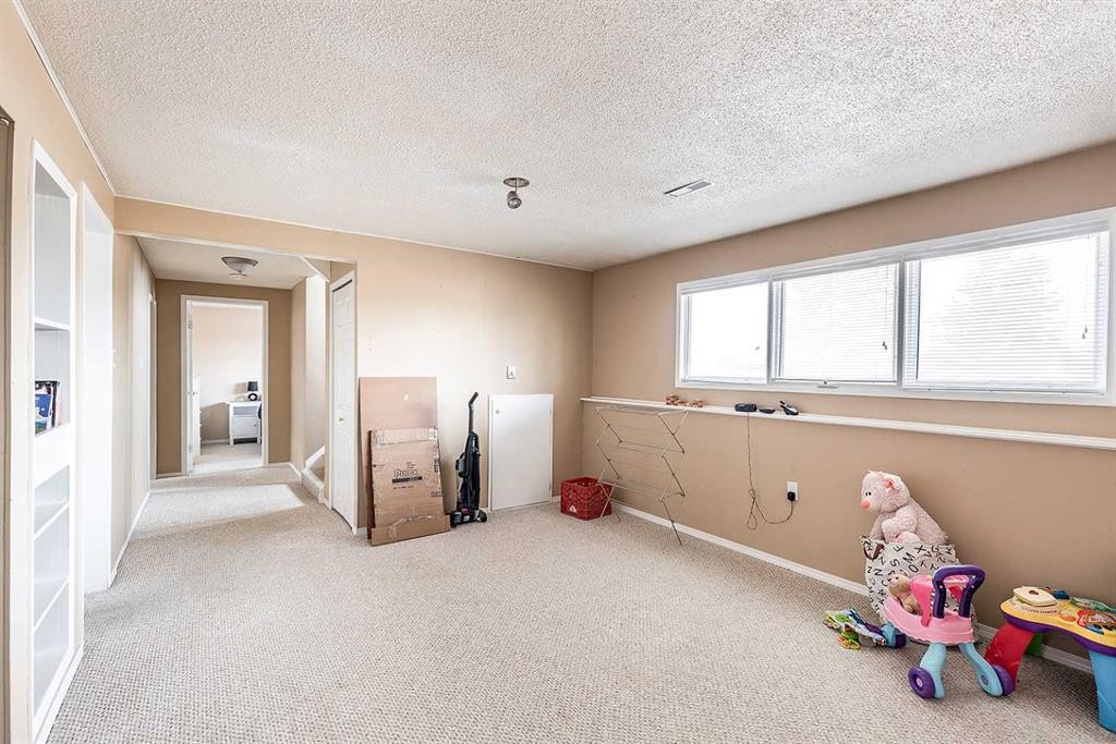 7 Valleyview Drive Sw, Medicine Hat, AB - Indoor