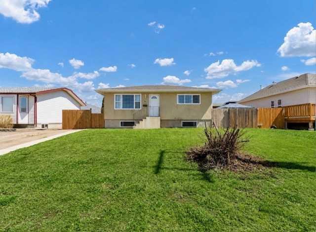 14 1 Street Ne, Redcliff, AB
