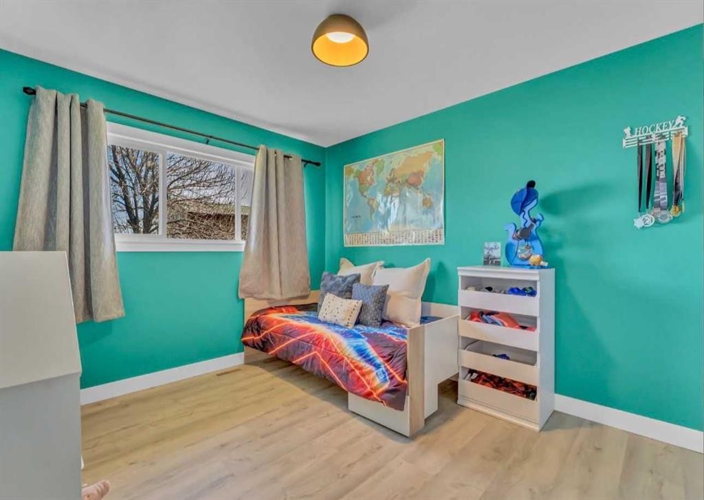 14 1 Street Ne, Redcliff, AB