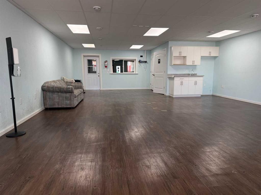 141 5 Avenue West, Bow Island, AB