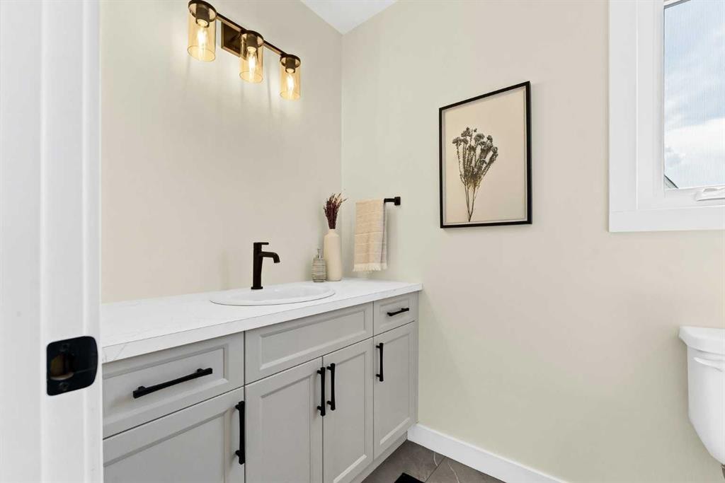 34-12320 Range Road 72, Rural Cypress County, AB - Indoor Photo Showing Bathroom