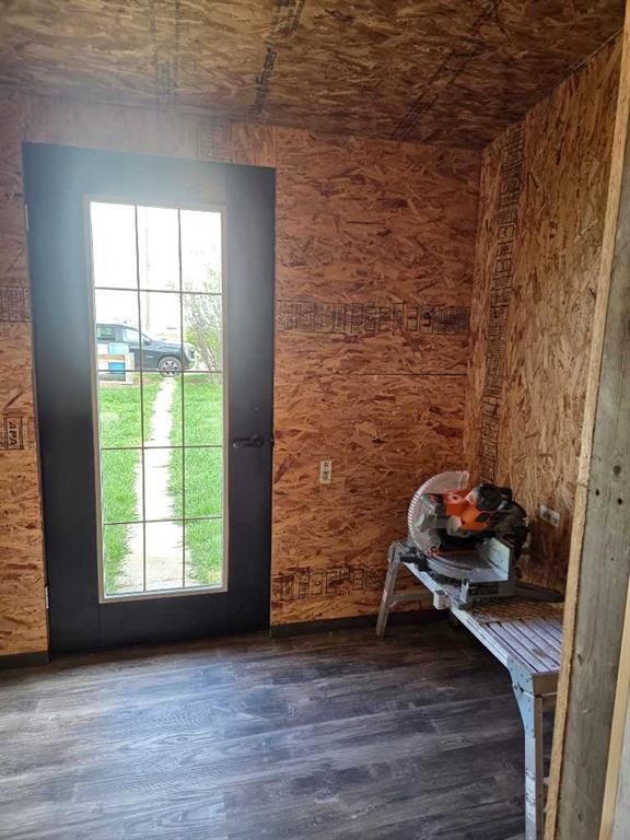 206 1 Avenue East, Foremost, AB - Indoor Photo Showing Other Room