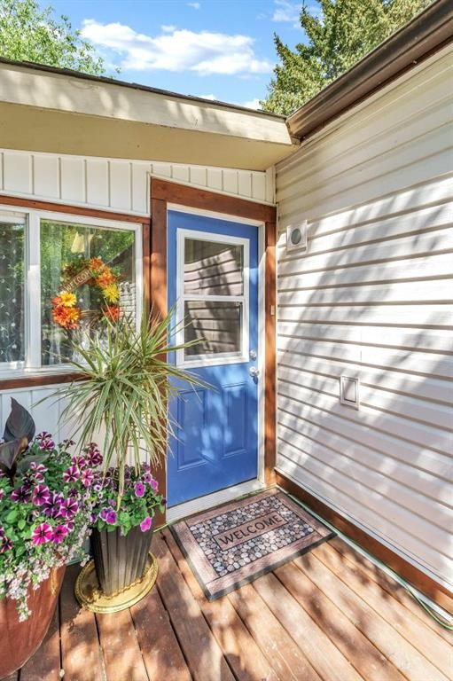 20 Josephine Avenue Sw, Redcliff, AB - Outdoor With Exterior