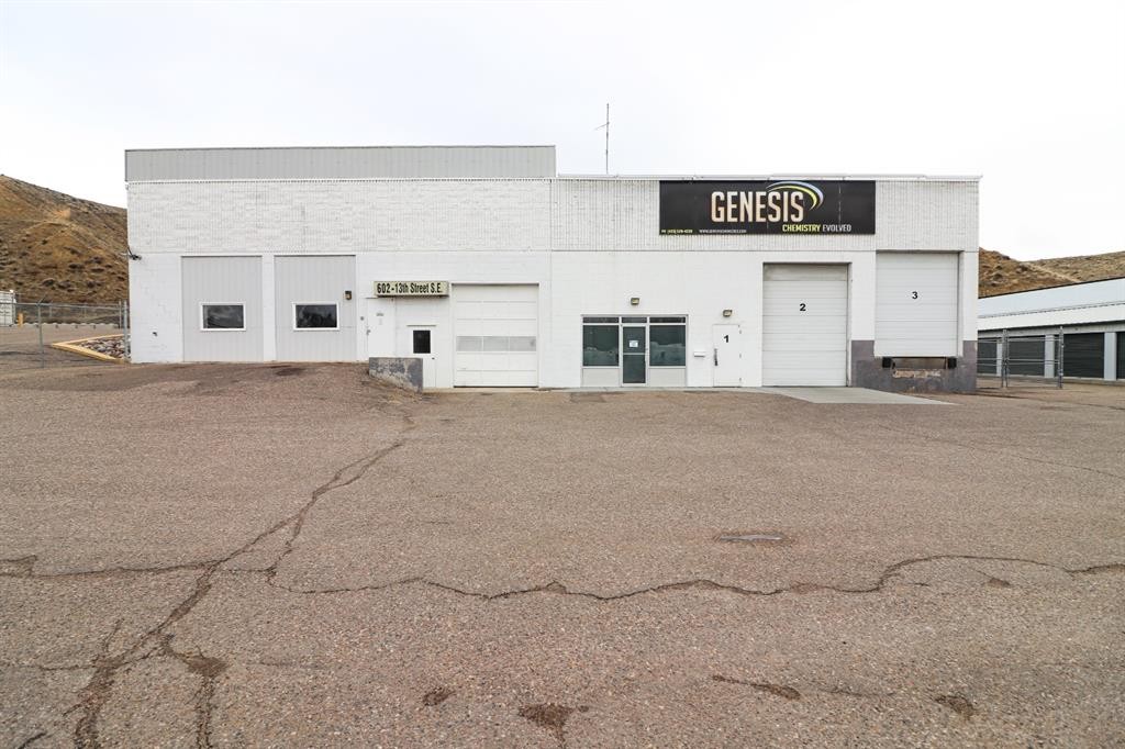 602 13 Street Se, Medicine Hat, AB