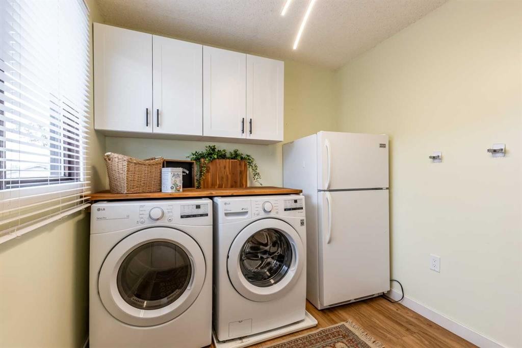 910 7 Street Se, Redcliff, AB