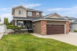 592 Hemingway Crescent NEMedicine Hat, AB T1C 1X4
