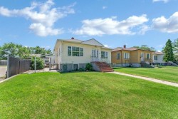 53 3 Street SWMedicine Hat, AB T1A 4C4