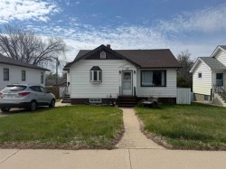45 4 Street SWMedicine Hat, AB T1A 4C9
