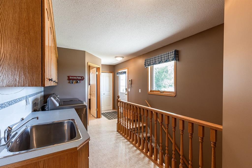 14017 Range Road 65, Rural Cypress County, AB