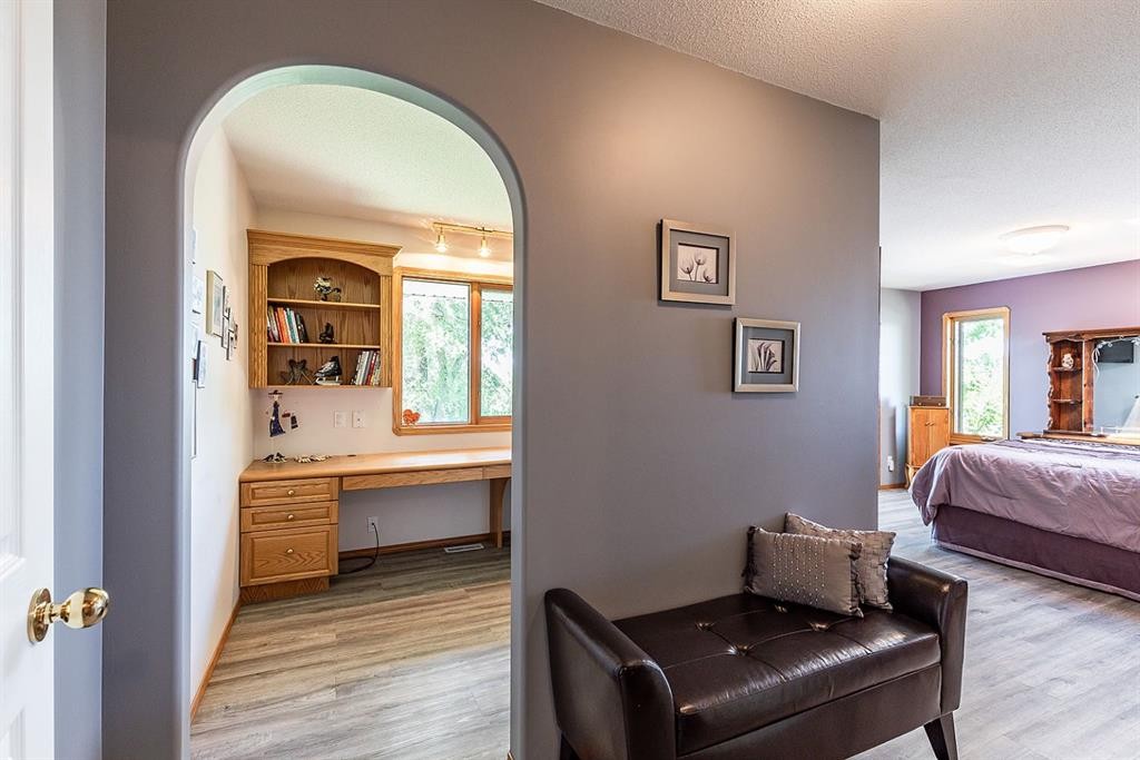 14017 Range Road 65, Rural Cypress County, AB