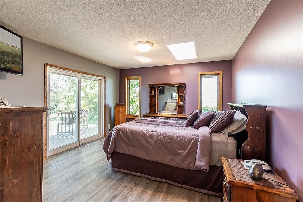 14017 Range Road 65, Rural Cypress County, AB