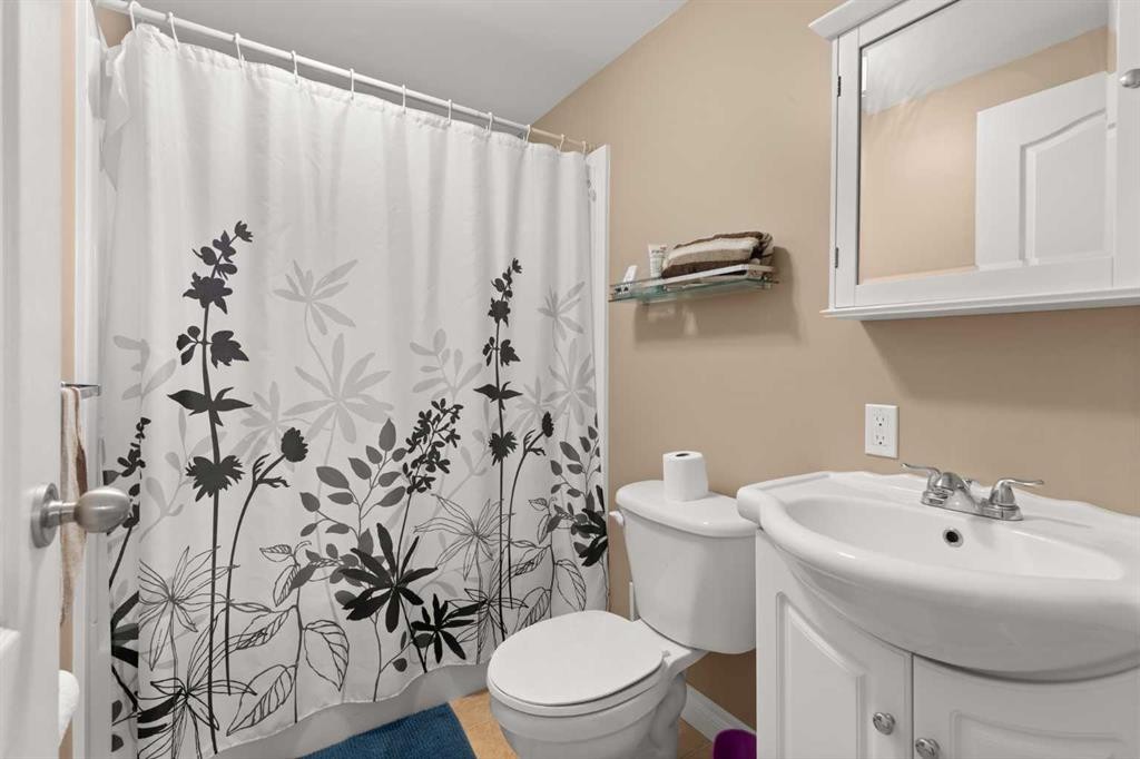 930 Kipling Crescent Sw, Redcliff, AB