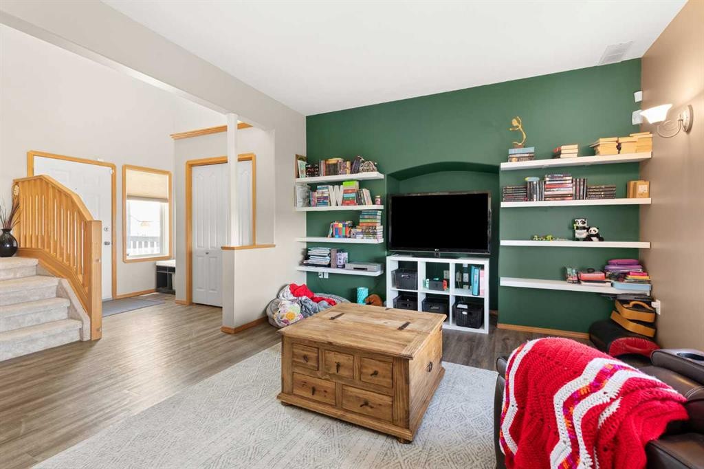 930 Kipling Crescent Sw, Redcliff, AB