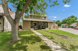 65 South Ridge Crescent SWMedicine Hat, AB T1B 2P2