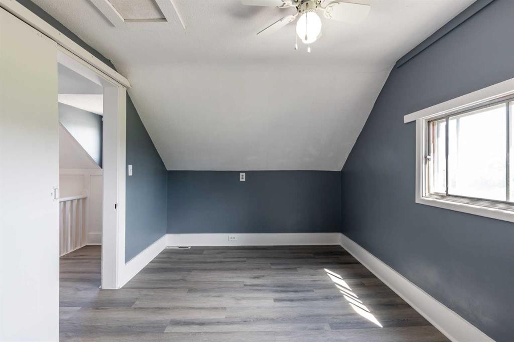 80 Pacific Avenue, Irvine, AB