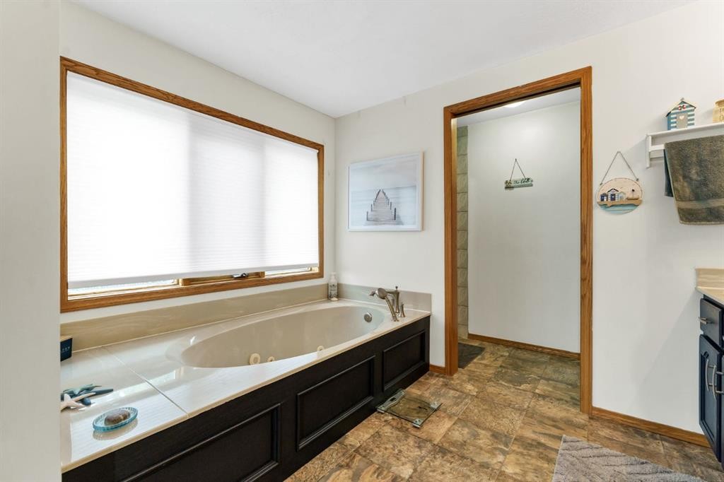 18 Rideau Crescent Se, Medicine Hat, AB