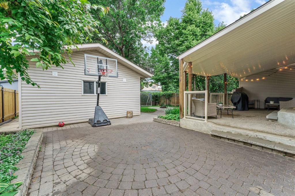 18 Rideau Crescent Se, Medicine Hat, AB
