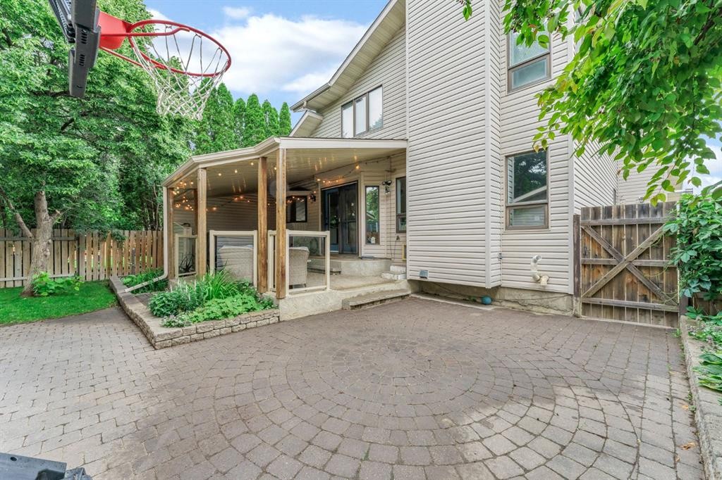18 Rideau Crescent Se, Medicine Hat, AB