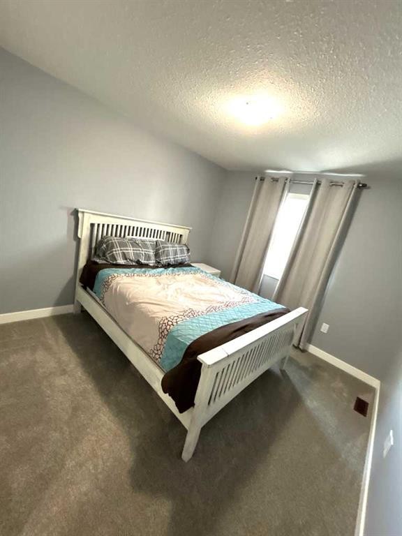 938 Manor Place Se, Redcliff, AB