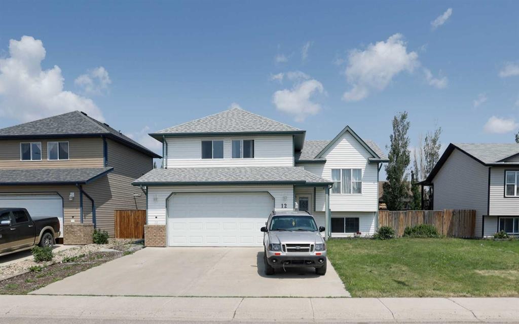 12 Upland Place West, Brooks, AB