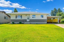 131 Mitchell Crescent NWMedicine Hat, AB T1A 6V3