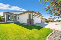 76 Somerset Place SEMedicine Hat, AB T1B 0H1