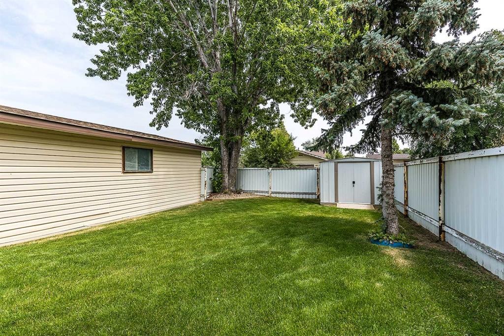 189 Hull Crescent Ne, Medicine Hat, AB - Outdoor