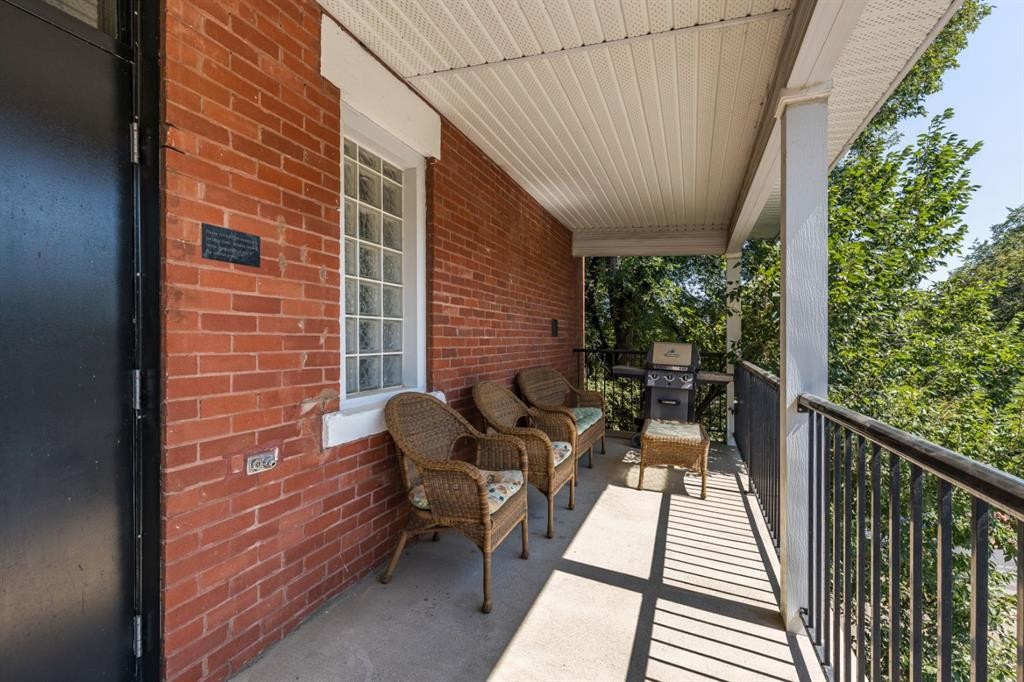 406-371 Aberdeen Street Se, Medicine Hat, AB - Outdoor With Exterior