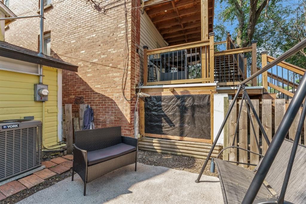 856A Braemar Street Se, Medicine Hat, AB - Outdoor With Exterior