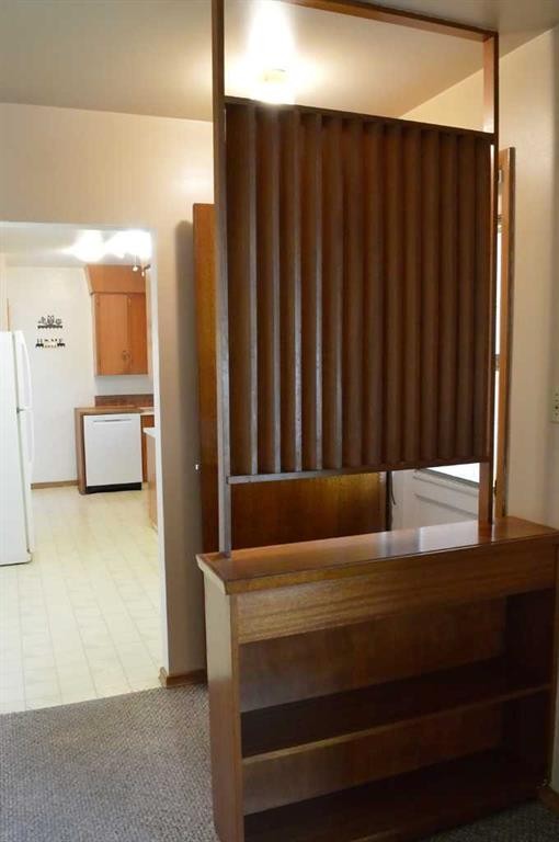 892 Bassett Crescent Nw, Medicine Hat, AB - Indoor Photo Showing Other Room