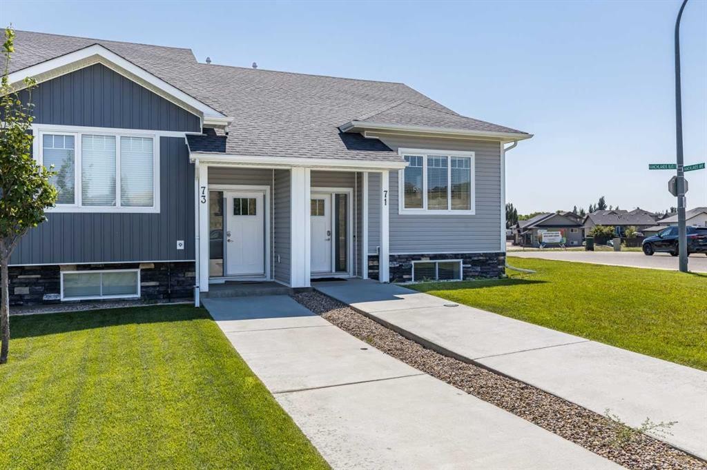 71 Ranchlands Boulevard Ne, Medicine Hat, AB - Outdoor With Facade