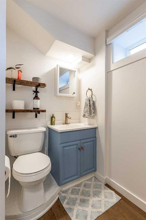 259 3 Street Nw, Medicine Hat, AB - Indoor Photo Showing Bathroom