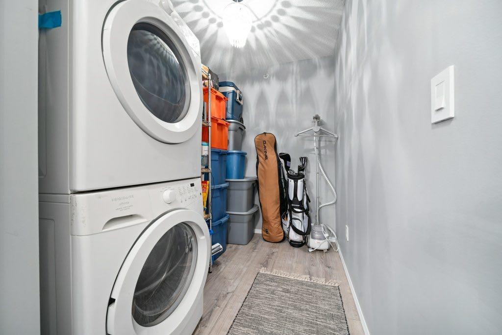 512-245 Red Deer Drive Sw, Medicine Hat, AB - Indoor Photo Showing Laundry Room