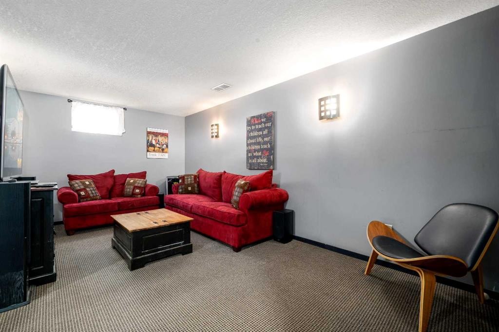 88 Cypress Way Se, Medicine Hat, AB - Indoor