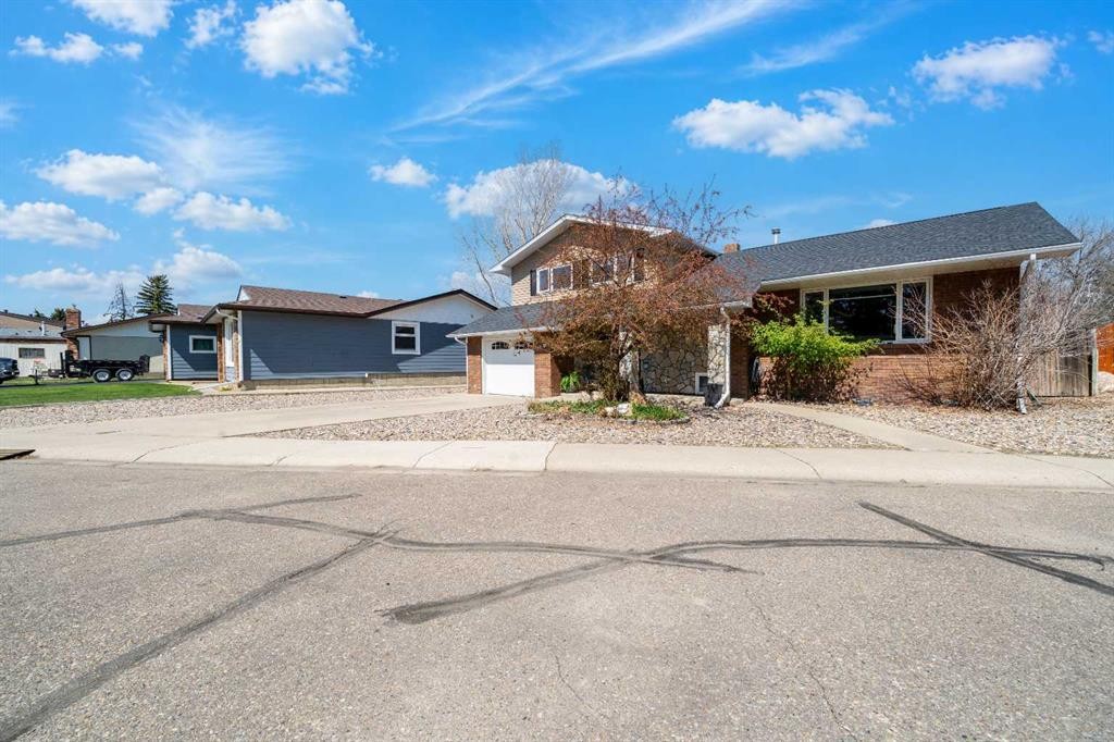 88 Cypress Way Se, Medicine Hat, AB - Outdoor