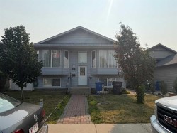 361 Somerset Row SEMedicine Hat, AB T1B 0H2