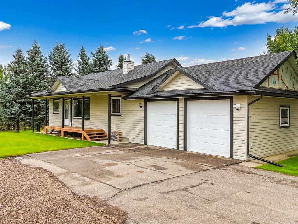 104063 Range Road 111, Bow Island, AB - Outdoor