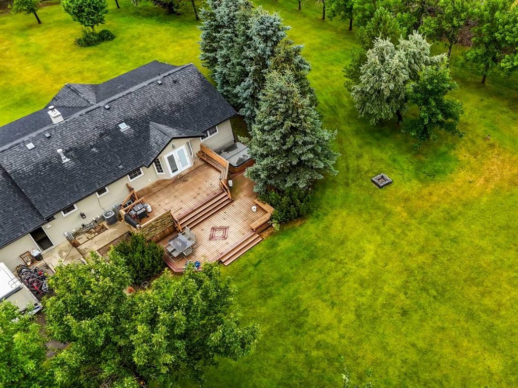 104063 Range Road 111, Bow Island, AB - Outdoor
