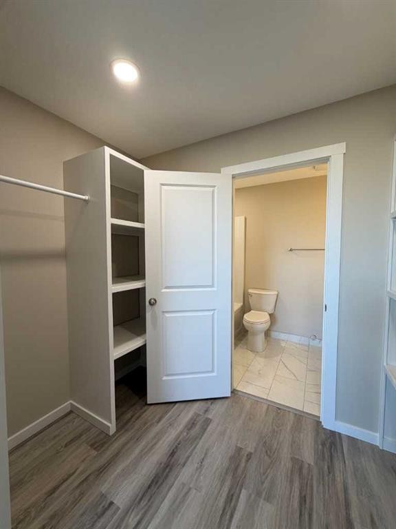 418 Main Street North, Redcliff, AB - Indoor