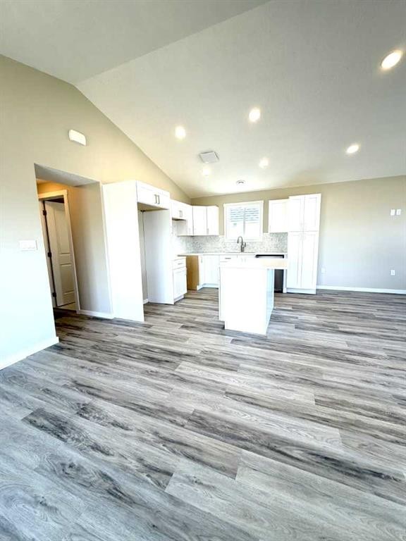 418 Main Street North, Redcliff, AB - Indoor Photo Showing Other Room